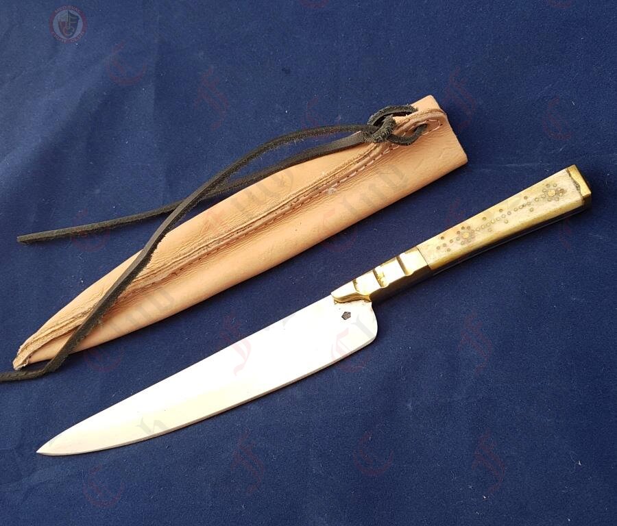 extras-props-eating-feasting-tools-eating-knife-deluxe-in