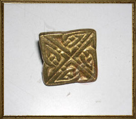 Celtic brass button - square