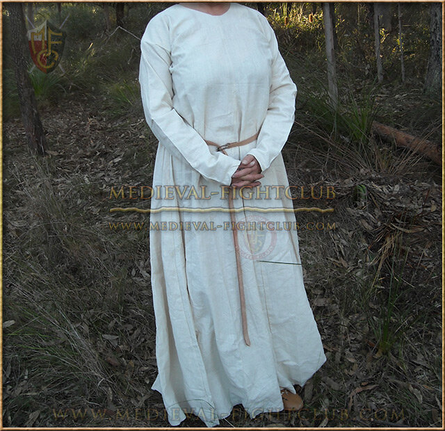 Simple Heavy Fabric Chemise